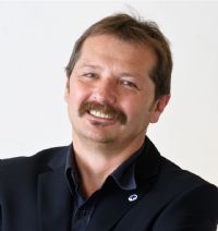 Group Leader Ed Hurt